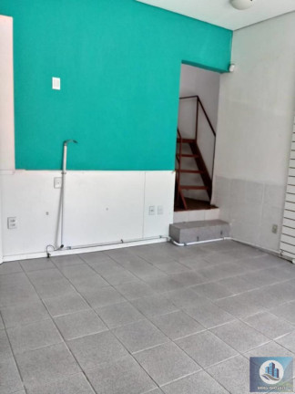 Imagem Casa com 3 Quartos à Venda, 214 m² em Centro - Pelotas Imagem Casa com 3 Quartos à Venda, 214 m² em Centro - Pelotas