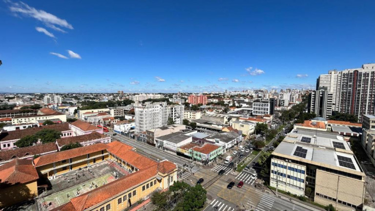 Imagem Apartamento com 1 Quarto à Venda, 22 m² em Centro - Curitiba Imagem Apartamento com 1 Quarto à Venda, 22 m² em Centro - Curitiba