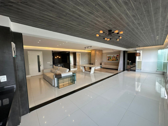 Imagem Imóvel com 3 Quartos à Venda, 165 m² em Pituaçu - Salvador Imagem Imóvel com 3 Quartos à Venda, 165 m² em Pituaçu - Salvador