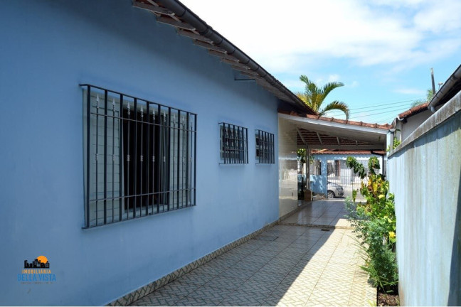 Imagem Casa com 3 Quartos à Venda, em Solemar - Praia Grande Imagem Casa com 3 Quartos à Venda, em Solemar - Praia Grande