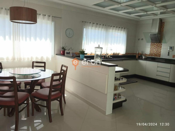Imagem Casa com 4 Quartos à Venda, 450 m²