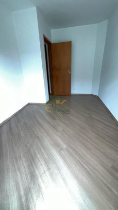 Imagem Sobrado com 3 Quartos à Venda, 152 m² em Xaxim - Curitiba Imagem Sobrado com 3 Quartos à Venda, 152 m² em Xaxim - Curitiba