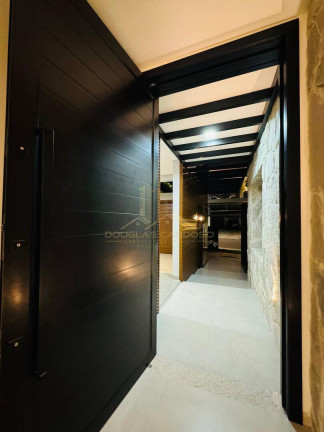 Imagem Casa com 3 Quartos à Venda, 385 m² em Aquarela Das Artes - Sinop Imagem Casa com 3 Quartos à Venda, 385 m² em Aquarela Das Artes - Sinop