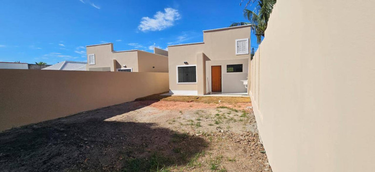 Imagem Casa com 2 Quartos à Venda, 76 m² em Coqueiral - Araruama Imagem Casa com 2 Quartos à Venda, 76 m² em Coqueiral - Araruama