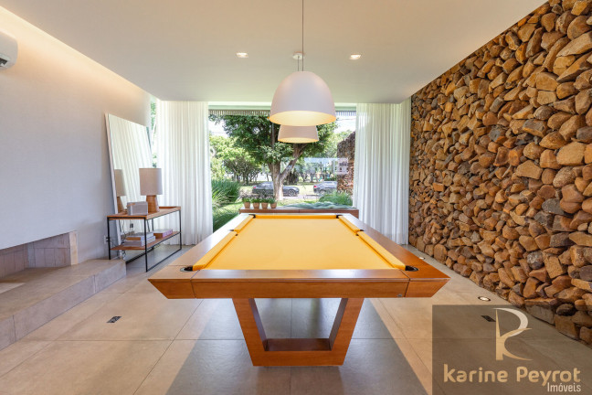 Imagem Casa de Condomínio com 4 Quartos à Venda, 540 m² em Centro - Xangri-lá