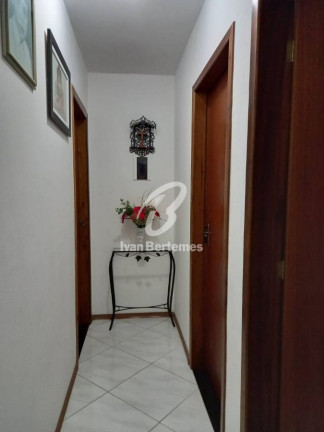 Imagem Casa com 3 Quartos para Temporada, em Zimbros - Bombinhas Imagem Casa com 3 Quartos para Temporada, em Zimbros - Bombinhas