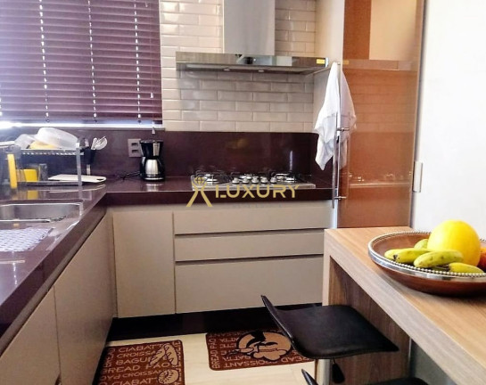 Imagem Imóvel com 3 Quartos à Venda, 95 m² em Santo Antônio - Belo Horizonte Imagem Imóvel com 3 Quartos à Venda, 95 m² em Santo Antônio - Belo Horizonte