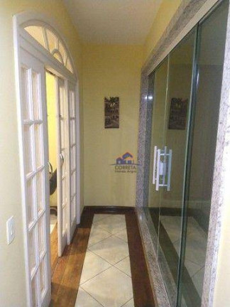 Imagem Casa com 4 Quartos à Venda, 300 m² em Vila Da Petrobrás - Angra Dos Reis Imagem Casa com 4 Quartos à Venda, 300 m² em Vila Da Petrobrás - Angra Dos Reis