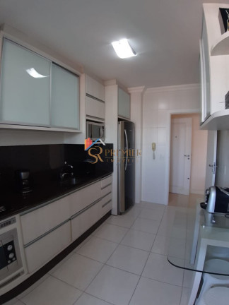 Imagem Apartamento com 4 Quartos à Venda, 195 m² em Abraão - Florianópolis