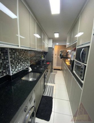 Imagem Apartamento com 2 Quartos à Venda, 96 m² em Encruzilhada - Santos