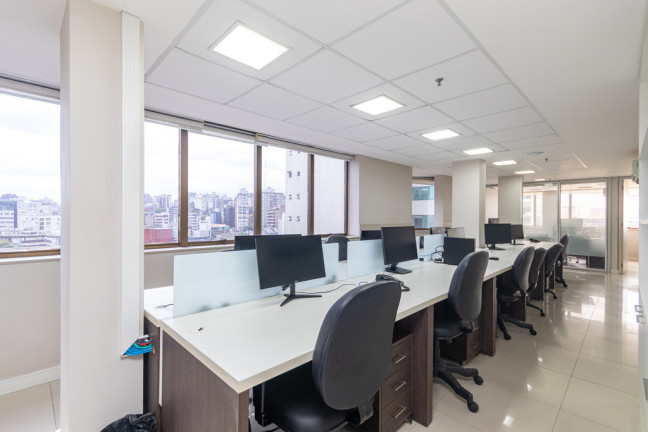 Imagem Sala Comercial à Venda, 344 m² em Moinhos De Vento - Porto Alegre Imagem Sala Comercial à Venda, 344 m² em Moinhos De Vento - Porto Alegre