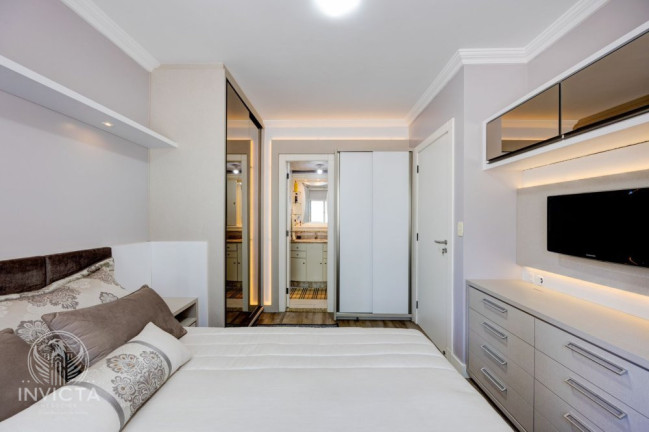 Imagem Apartamento com 3 Quartos à Venda, 135 m² em Centro - Balneário Camboriú Imagem Apartamento com 3 Quartos à Venda, 135 m² em Centro - Balneário Camboriú