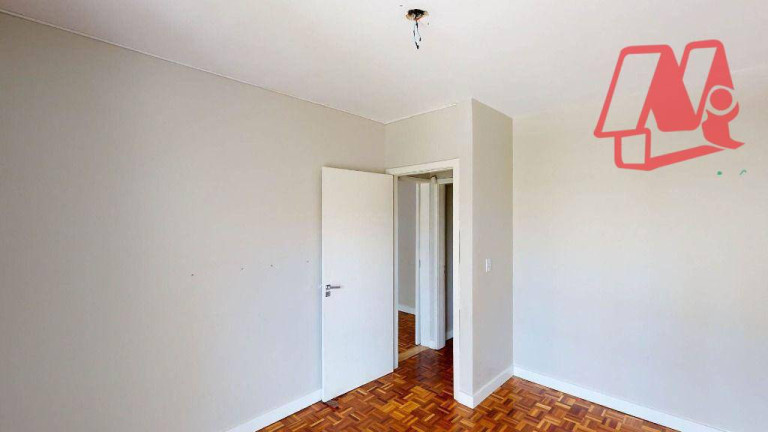 Imagem Casa com 3 Quartos à Venda, 196 m² em Rio Branco - Porto Alegre Imagem Casa com 3 Quartos à Venda, 196 m² em Rio Branco - Porto Alegre