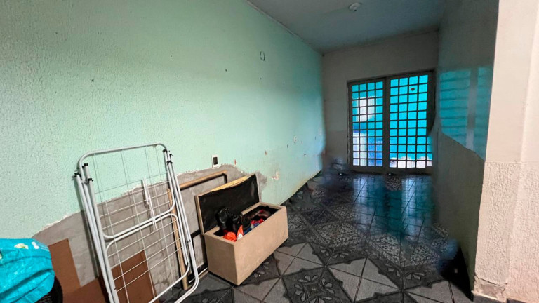 Imagem Casa com 3 Quartos à Venda, 220 m² em Samambaia Sul (samambaia) - Brasília Imagem Casa com 3 Quartos à Venda, 220 m² em Samambaia Sul (samambaia) - Brasília