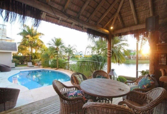 Imagem Casa com 5 Quartos à Venda, 756 m² em Condominio Atlantida Ilhas Park - Xangri-lá Imagem Casa com 5 Quartos à Venda, 756 m² em Condominio Atlantida Ilhas Park - Xangri-lá