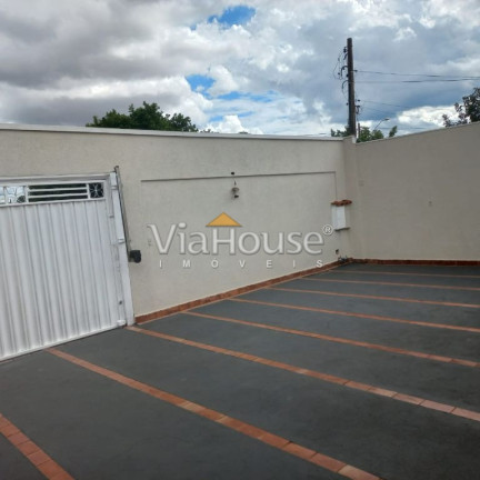 Imagem Casa com 3 Quartos à Venda, 202 m² em Adelino Simioni - Ribeirão Preto Imagem Casa com 3 Quartos à Venda, 202 m² em Adelino Simioni - Ribeirão Preto