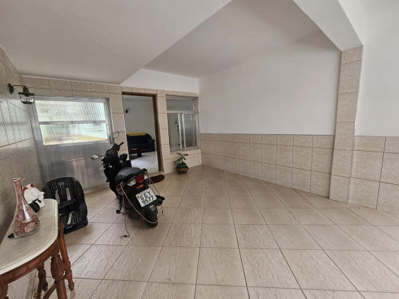 Imagem Casa com 4 Quartos à Venda, 285 m² em Embaré - Santos Imagem Casa com 4 Quartos à Venda, 285 m² em Embaré - Santos
