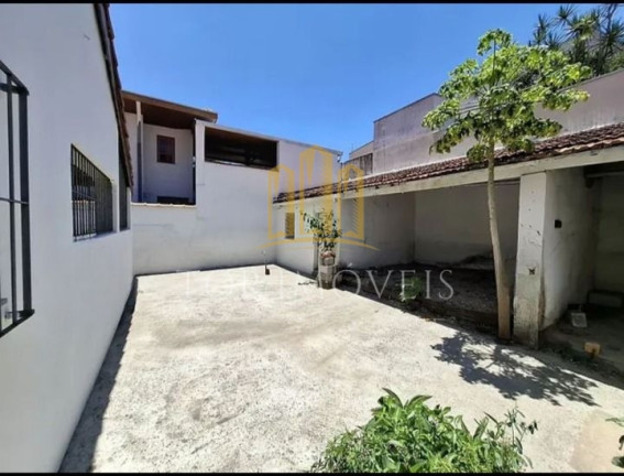 Imagem Casa com 3 Quartos à Venda, 298 m² em Centro - Jacareí Imagem Casa com 3 Quartos à Venda, 298 m² em Centro - Jacareí