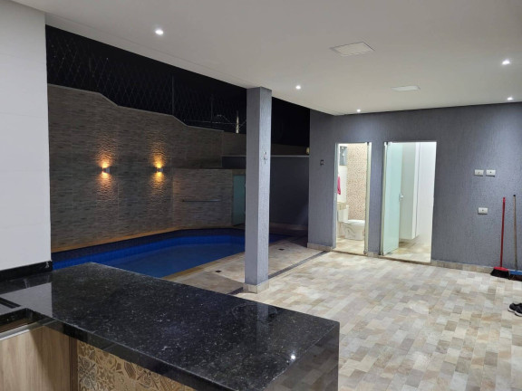 Imagem Casa com 3 Quartos à Venda, 270 m² em Chácara Do Visconde - Taubaté Imagem Casa com 3 Quartos à Venda, 270 m² em Chácara Do Visconde - Taubaté