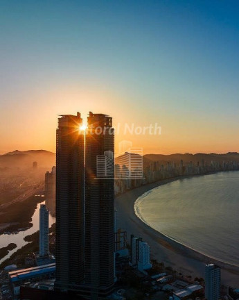 Imagem Apartamento com 4 Quartos à Venda, 261 m² em Barra Sul - Balneário Camboriú Imagem Apartamento com 4 Quartos à Venda, 261 m² em Barra Sul - Balneário Camboriú