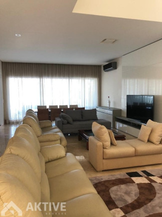 Imagem Casa de Condomínio com 4 Quartos à Venda, 300 m² em Tamboré - Santana De Parnaíba