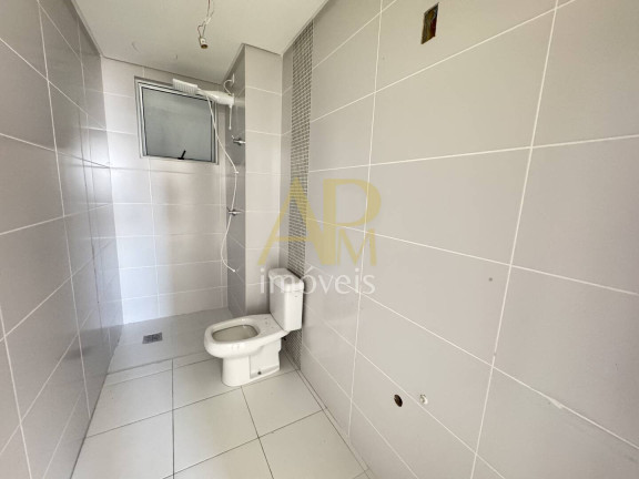 Imagem Apartamento com 2 Quartos à Venda, 73 m² em Centro - Palhoça