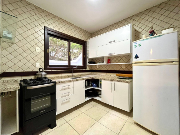 Imagem Casa com 3 Quartos à Venda, 149 m² em Canto Grande - Bombinhas Imagem Casa com 3 Quartos à Venda, 149 m² em Canto Grande - Bombinhas