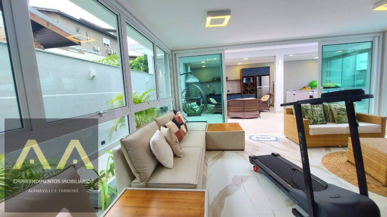 Imagem Casa com 4 Quartos à Venda, 308 m² em Alphaville - Santana De Parnaíba