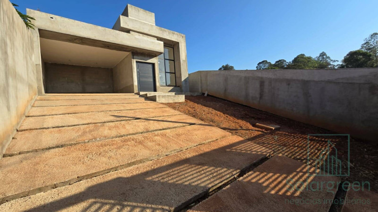 Imagem Casa com 3 Quartos à Venda, 500 m² em Terra Preta (terra Preta) - Mairiporã Imagem Casa com 3 Quartos à Venda, 500 m² em Terra Preta (terra Preta) - Mairiporã