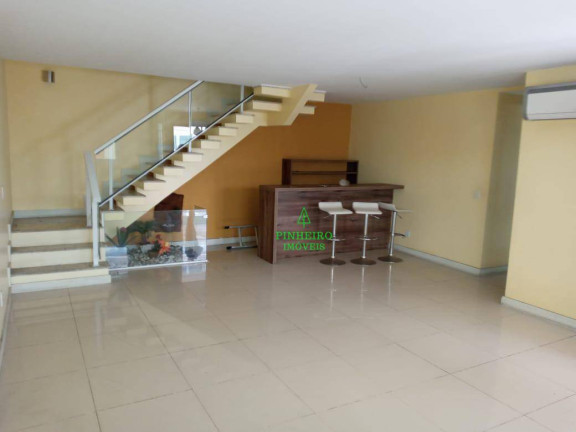 Imagem Casa com 4 Quartos à Venda, 170 m² em São Francisco - Niterói Imagem Casa com 4 Quartos à Venda, 170 m² em São Francisco - Niterói