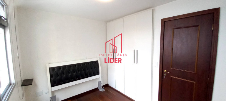 Imagem Apartamento com 3 Quartos à Venda, 61 m² em Cabral - Curitiba