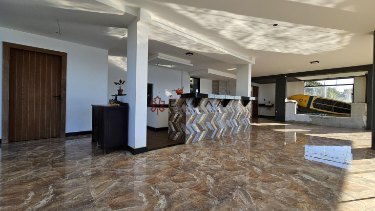Imagem Casa com 2 Quartos à Venda, 400 m² em Centro - Arraial Do Cabo Imagem Casa com 2 Quartos à Venda, 400 m² em Centro - Arraial Do Cabo