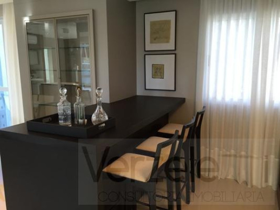 Imagem Apartamento com 3 Quartos à Venda, 136 m² em Centro - Balneário Camboriú Imagem Apartamento com 3 Quartos à Venda, 136 m² em Centro - Balneário Camboriú