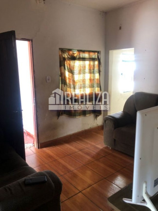 Imagem Casa com 3 Quartos à Venda, 364 m² em Santa Maria - Uberaba Imagem Casa com 3 Quartos à Venda, 364 m² em Santa Maria - Uberaba