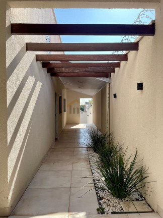 Imagem Casa com 3 Quartos à Venda, 164 m² em Setor Grajaú - Goiânia Imagem Casa com 3 Quartos à Venda, 164 m² em Setor Grajaú - Goiânia