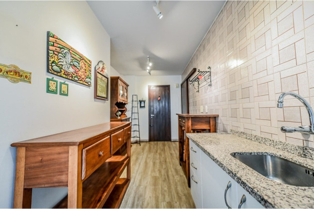 Imagem Apartamento com 3 Quartos à Venda, 112 m² em Rio Branco - Porto Alegre Imagem Apartamento com 3 Quartos à Venda, 112 m² em Rio Branco - Porto Alegre