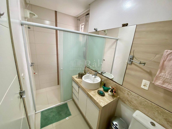 Imagem Apartamento com 3 Quartos à Venda, 110 m² em Meia Praia - Itapema