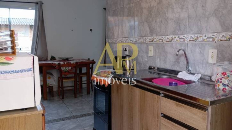 Imagem Casa com 6 Quartos à Venda, 200 m² em Praia João Rosa - Biguaçu Imagem Casa com 6 Quartos à Venda, 200 m² em Praia João Rosa - Biguaçu