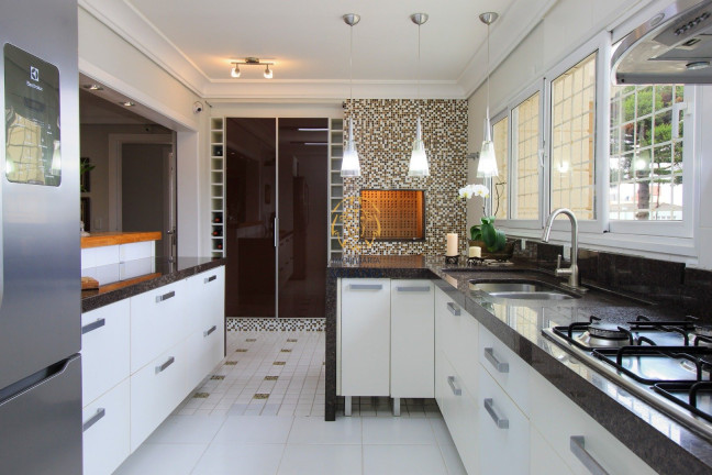 Imagem Apartamento com 4 Quartos à Venda, 246 m² em Alto Da Xv - Curitiba