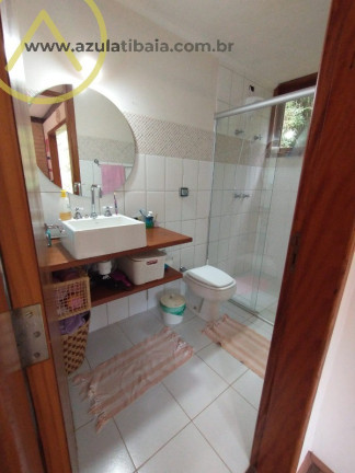 Imagem Casa com 3 Quartos à Venda, 241 m² em Parque Petrópolis - Mairiporã Imagem Casa com 3 Quartos à Venda, 241 m² em Parque Petrópolis - Mairiporã