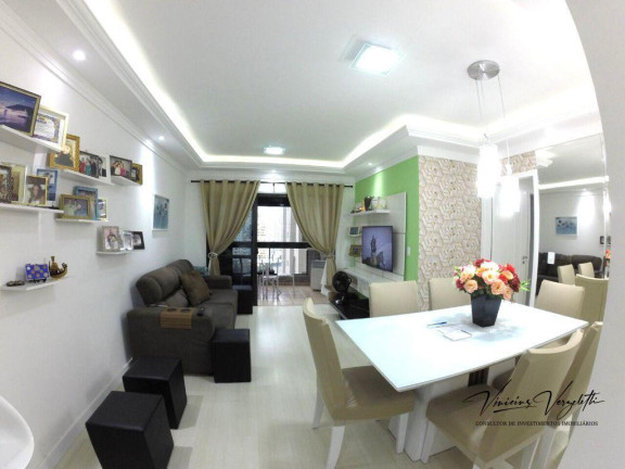 Imagem Apartamento com 3 Quartos para Temporada, 115 m² em Centro - Balneário Camboriú Imagem Apartamento com 3 Quartos para Temporada, 115 m² em Centro - Balneário Camboriú