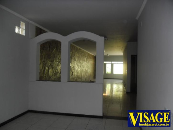 Imagem Casa com 3 Quartos à Venda, em Centro - Jacareí Imagem Casa com 3 Quartos à Venda, em Centro - Jacareí
