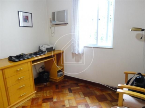 Imagem Casa com 5 Quartos à Venda, 270 m² em Urca - Rio De Janeiro Imagem Casa com 5 Quartos à Venda, 270 m² em Urca - Rio De Janeiro