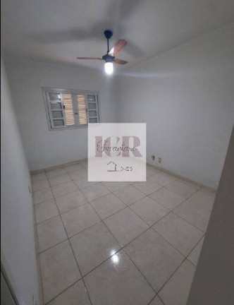 Imagem Casa com 3 Quartos à Venda, 150 m² em Jardim Gutierres - Sorocaba Imagem Casa com 3 Quartos à Venda, 150 m² em Jardim Gutierres - Sorocaba