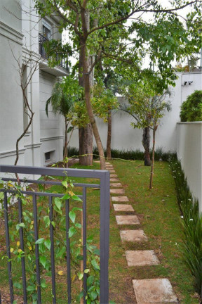 Imagem Casa de Condomínio com 4 Quartos à Venda, 747 m² em Jardim Petrópolis - São Paulo