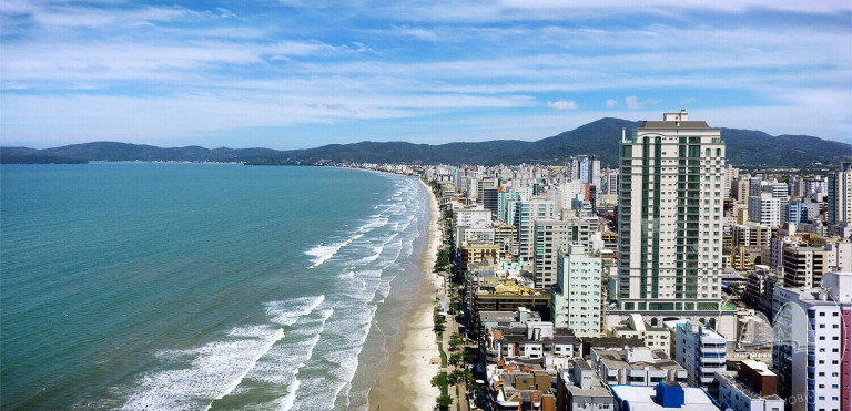 Imagem Apartamento com 4 Quartos à Venda, 179 m² em Meia Praia - Itapema Imagem Apartamento com 4 Quartos à Venda, 179 m² em Meia Praia - Itapema