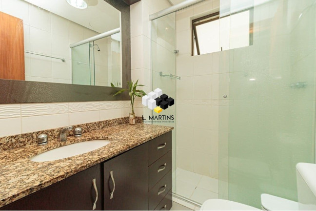 Imagem Apartamento com 2 Quartos à Venda, 68 m² em Menino Deus - Porto Alegre Imagem Apartamento com 2 Quartos à Venda, 68 m² em Menino Deus - Porto Alegre