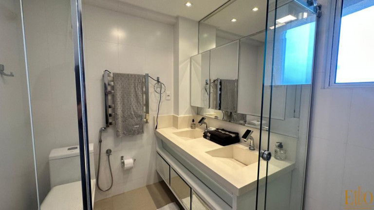 Imagem Cobertura com 4 Quartos à Venda, 280 m² em Centro - Balneário Camboriú