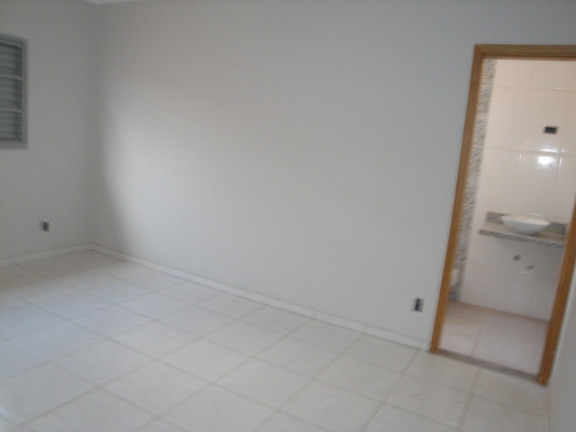 Imagem Casa com 3 Quartos à Venda, 157 m² em Vila Industrial - Bauru Imagem Casa com 3 Quartos à Venda, 157 m² em Vila Industrial - Bauru
