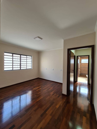 Imagem Casa com 3 Quartos à Venda, 400 m² em Madureira - Bauru Imagem Casa com 3 Quartos à Venda, 400 m² em Madureira - Bauru